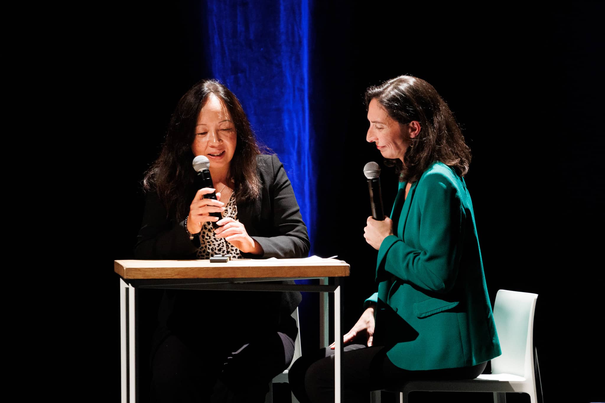 Trang Pham (Thalès) et Leslie Rivallan, responsable du campus Efrei de Bordeaux.